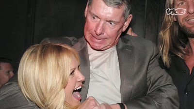 {\an8}-Payouts he expected
to remain secret - The Nine Lives of Vince McMahon