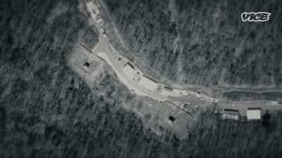 {\an8}-Raven Rock is an underground
backup Pentagon. - While The Rest Of Us Die