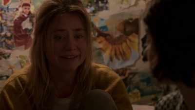 {\an8}relief and joy... - A Good Girl's Guide to Murder