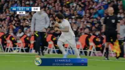 {\an8}Rodrygo and I come on. - Real Madrid: Until the End