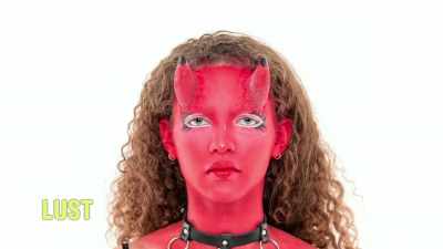 {\an8}[Ryley] The sin I chose today was lust. - Glow Up: Britain's Next Make-Up Star