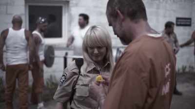 {\an8} - Bad Romance: The Vicky White Story