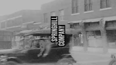 {\an8}♪♪ - Dreamland: The Burning of Black Wall Street
