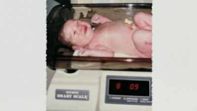 {\an8}So Jaz, actually,
when she was born, - Inside the Mind of a Dog
