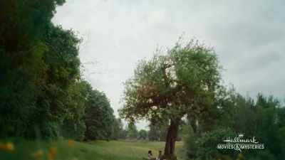 {\an8}Sorry you had to make do - Big Sky River: The Bridal Path