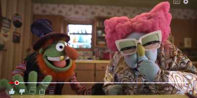 {\an8}(STEAM WHISTLE BLOWING) - The Muppets Mayhem