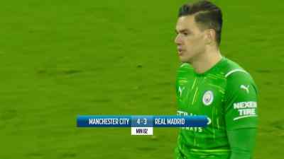 {\an8}That goal was to show them
we were really confident. - Real Madrid: Until the End