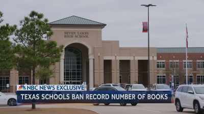 {\an8}The Katy Independent School District - Judy Blume Forever