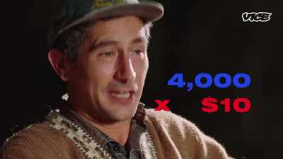 {\an8}Then we ordered 4,000 shirts,
sold those in a week. - I Was a Teenage Felon