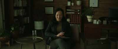{\an8}There's a mistake we all make,
Jo, all the time. - Balestra