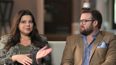 {\an8}They're engaged. I literally was like, - Shiny Happy People: Duggar Family Secrets