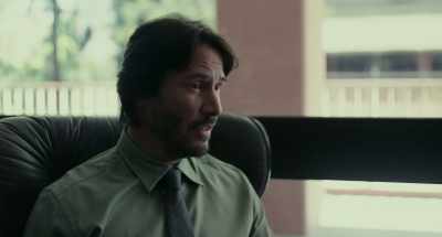 {\an8}This idea you have
that there's a way to be safe... - To the Bone