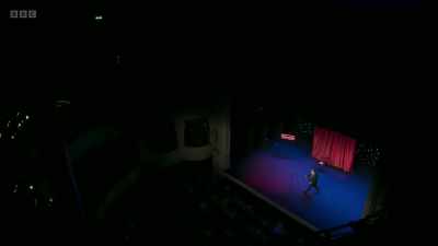 {\an8}This programme contains
strong language and adult humour. - Stewart Lee: Tornado