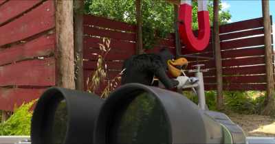 {\an8}This weapons-grade neodymium magnet, - Woody Woodpecker Goes to Camp