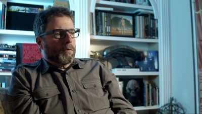 {\an8}Those were films that were all about
"Let's go back and do it right this time." - Aliens Expanded