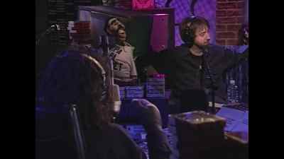 {\an8}- [Tom] It really bombed too.
- And I'm sure that-- - This Is the Tom Green Documentary