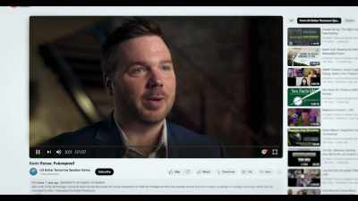 {\an8}Uh, when you open YouTube,
and it, you know, recommends a video... - What's Next? The Future with Bill Gates