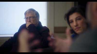 {\an8}Was this on your radar at all, - What's Next? The Future with Bill Gates