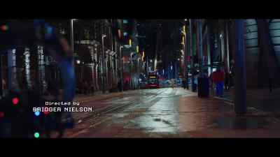 {\an8}We're shooting in Australia,
Sydney. - Action