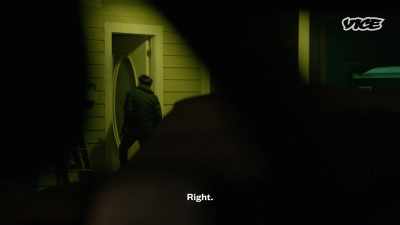 {\an8}We've just started to look
into their daughter's case, - Small Town Secrets