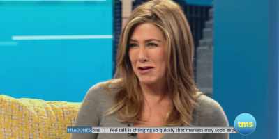 {\an8}You know a peculiar amount about coal. - The Morning Show