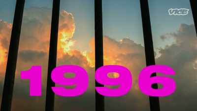 {\an8}You know, when I got out, - I Was a Teenage Felon