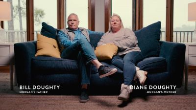 {\an8}You think Gloria knew too much - Murdaugh Murders: A Southern Scandal