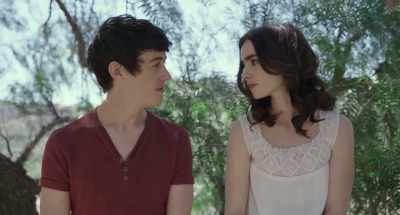 {\an8}You're dazzling. You know that? - To the Bone