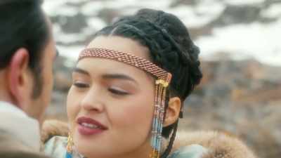 - Anaana!
(whoosh) - North of North