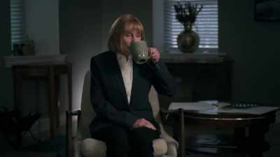 And for 25 years, I've been
writing on mass murderers
and serial killers. - The Co-Ed Killer: Mind of a Monster