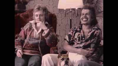 And a band has to stick together - Queen: Rock the World