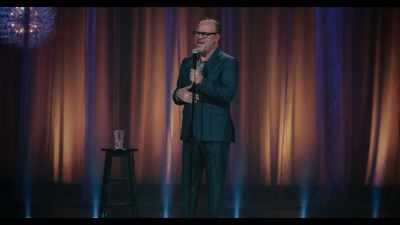 And a cat, a psychotic serial killer cat, - Tom Papa: Home Free