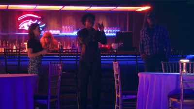 And a security team, like we used to do
for Luther's old routine. - Back on the Strip