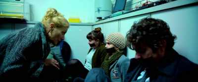 And, Alice, it's very important
that you don't run or hide, OK? - Utopia