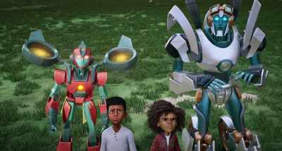 - And you all feel this way? - Transformers: EarthSpark