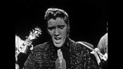 And we all love Kelly very much, - Return of the King: The Fall and Rise of Elvis Presley