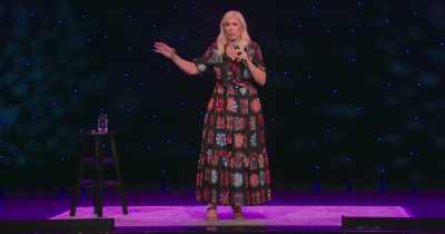 And all these boys in this dorm floor - Leanne Morgan: I'm Every Woman