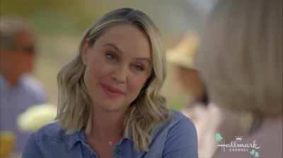 And you also need to trust
that I can make my own choices, - Sister of the Bride