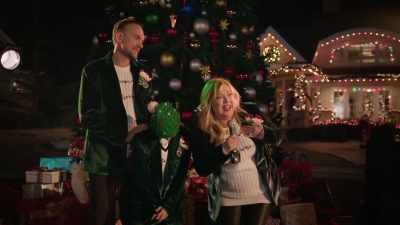 And we are so thankful
for the warm welcome. - Haul Out the Holly: Lit Up