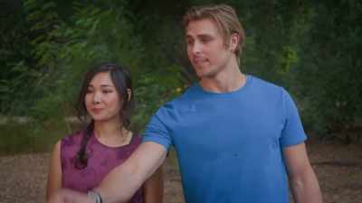 - And you are?
- Wyatt. - The Date Whisperer