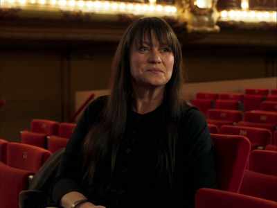 And Ari didn't grow up
with you, is that right? - Nico, 1988