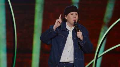 And at that moment,
there becomes this power vacuum - Hannah Gadsby's Gender Agenda
