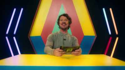 And at the halftime break,
in the lead we have Mae on six points... - Feel Good