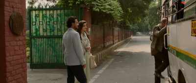 And auntie,
after using my body, how could she… - Hindi Medium