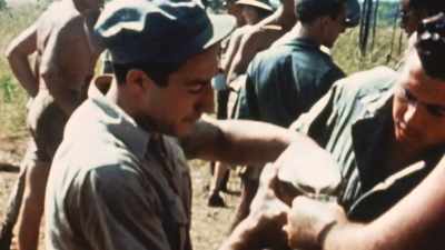 AND AUSTRALIANS
PROVIDE THE BEER. - The Pacific War in Color