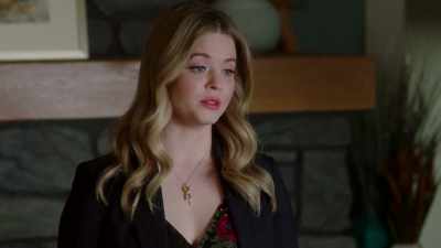 And authority figures who are
prone to abusing the system - Pretty Little Liars: The Perfectionists