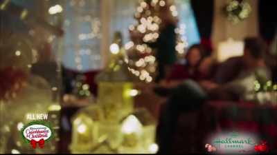 And as Ava sat in a sleigh, - Christmas at Dollywood