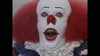 And be
this magnificent evil villain - Pennywise: The Story of IT