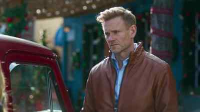 And before we leave, you need
to apologize to Joe. - A Christmas Less Traveled