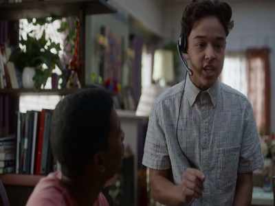 And before we really get
going, I'd like to remind you - On My Block